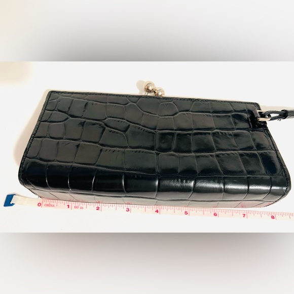 BURBERRY Alligator Embossed Wristlet - Picture 14 of 15